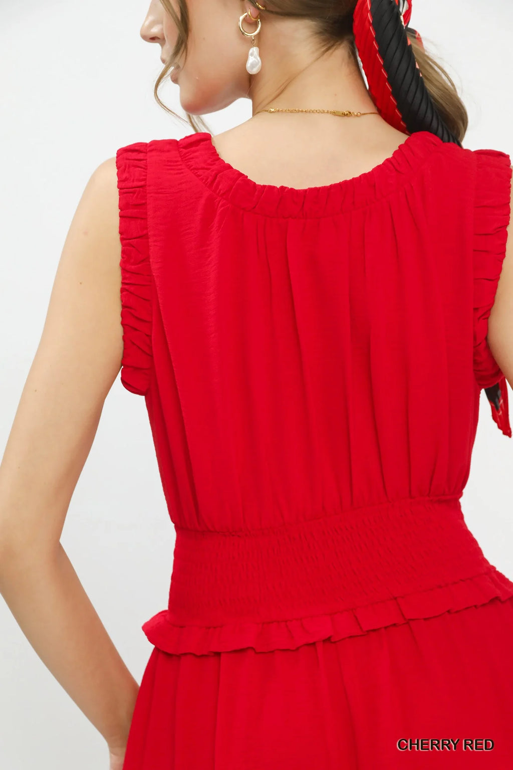Umgee gesmoktes Stufen-Midi-Kleid