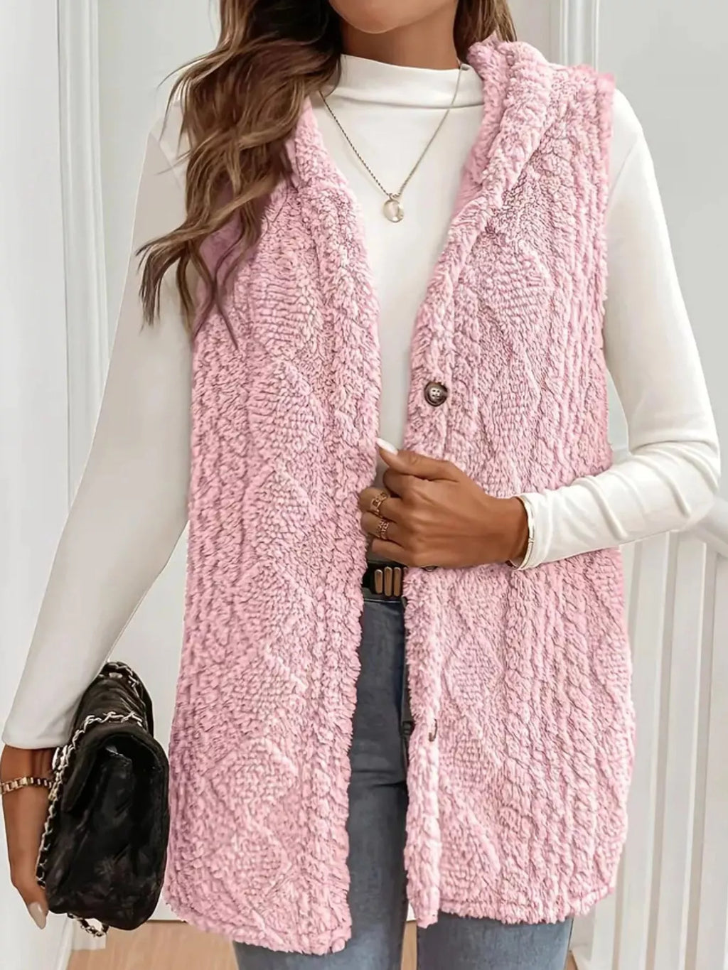 Manteau sans manches à capuche en sherpa boutonné