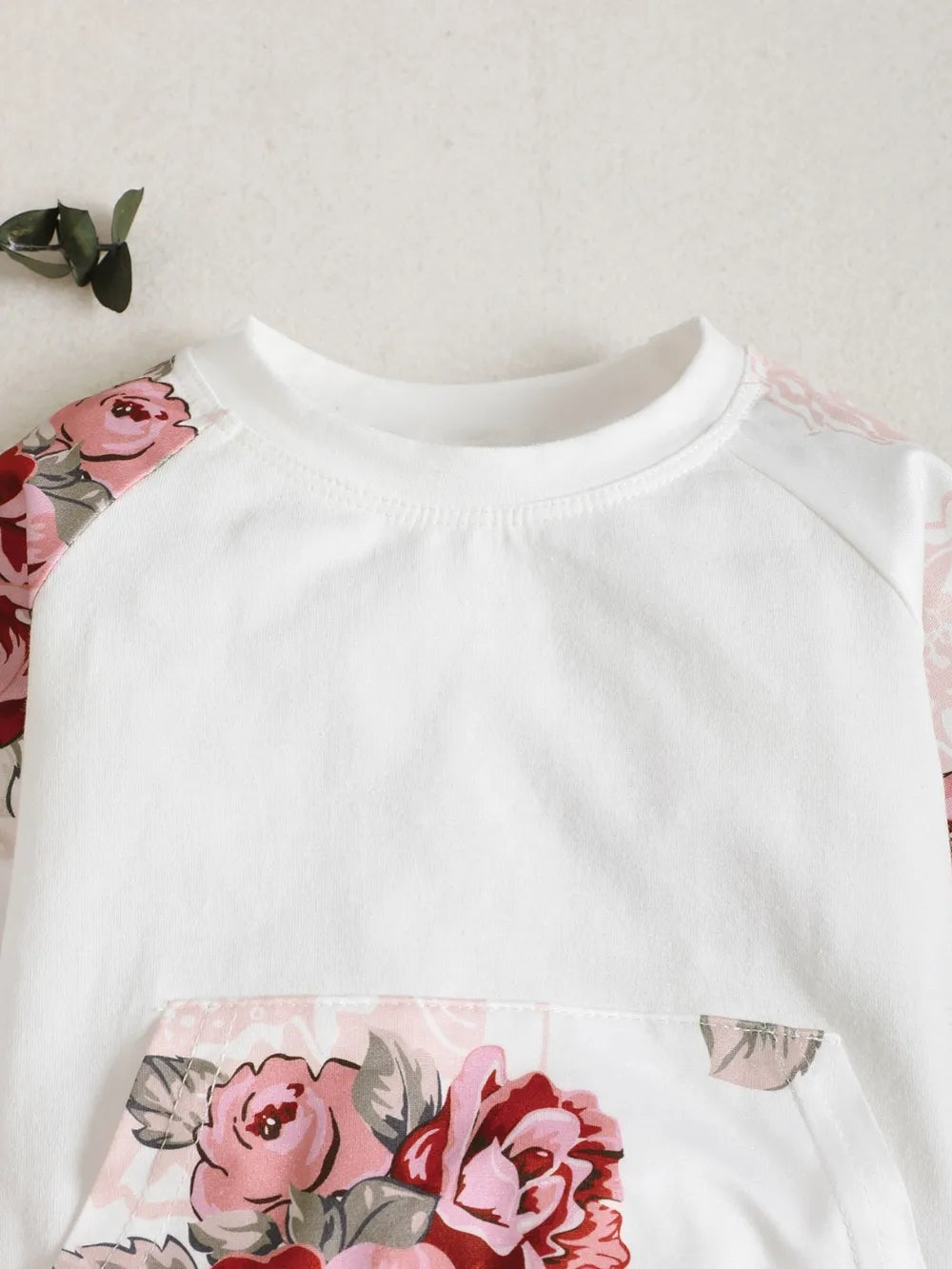 Blumen-Top und Hose für Kinder