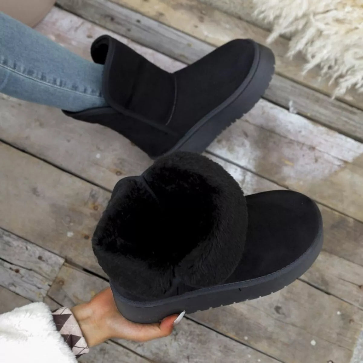 Plateau-Stiefeletten mit runder Kappe