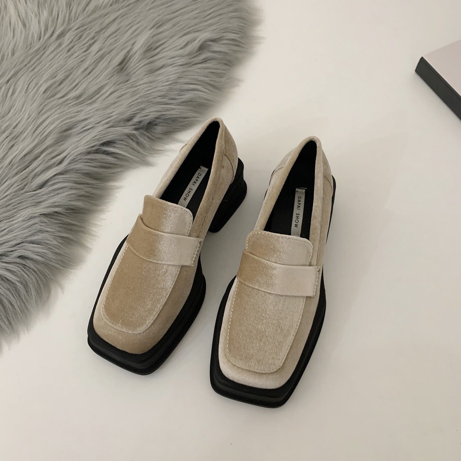 Klobige Plateau-Wildleder-Freizeitschuhe für Damen