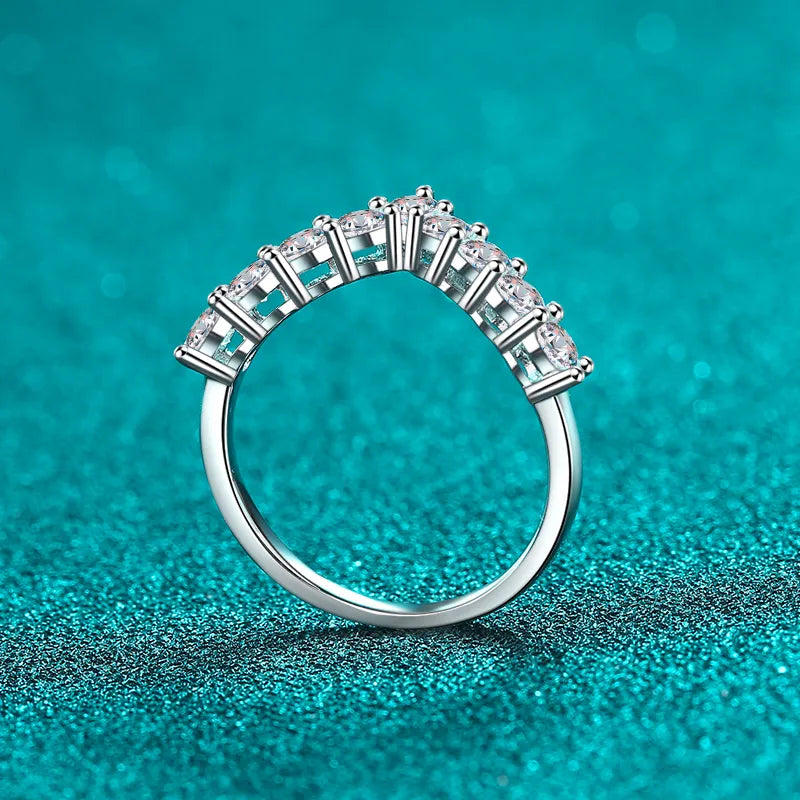 Bague en argent sterling 925 en forme de V avec moissanite