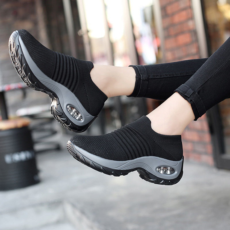Neue alte Pekinger Stoffschuhe, Füße bedeckend, große Größe, niedrige Canvas-Schuhe, Hoverboard-Schuhe, atmungsaktive Schuhe, Bergsteiger-Outdoor-Schuhe Damen