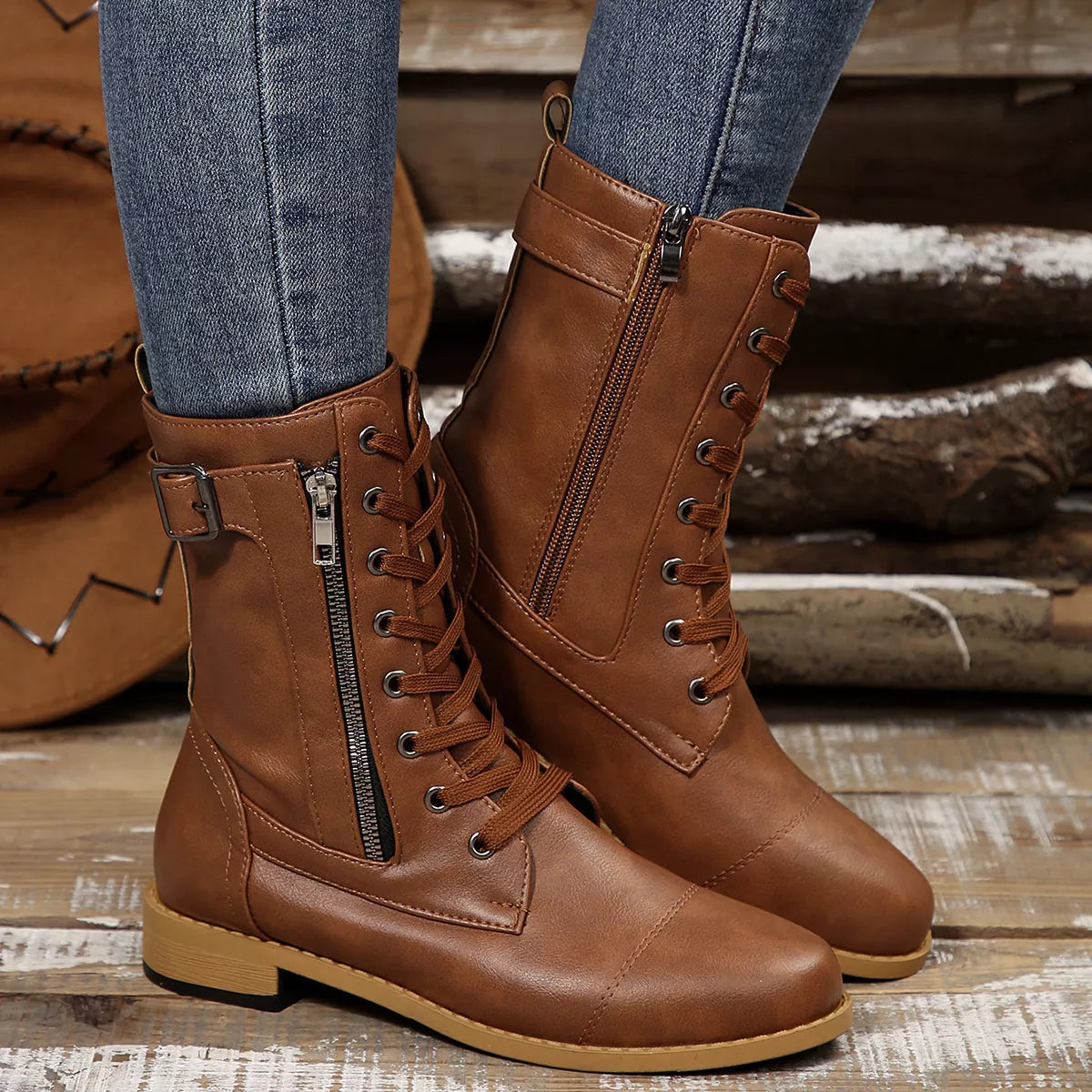 Bottes à talons carrés et bouts ronds