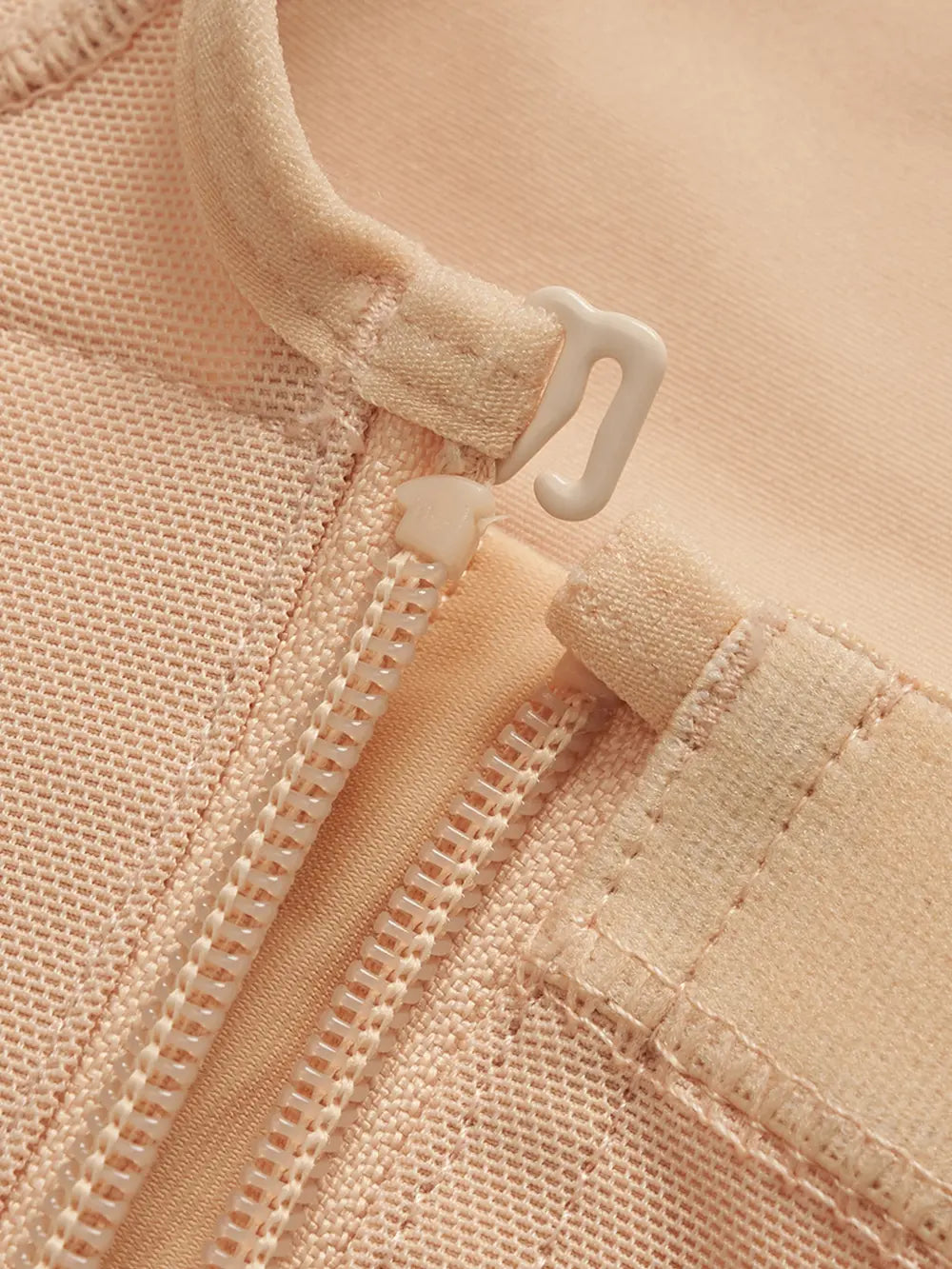 Full Size Side Zip Up Shapewear mit breiten Trägern