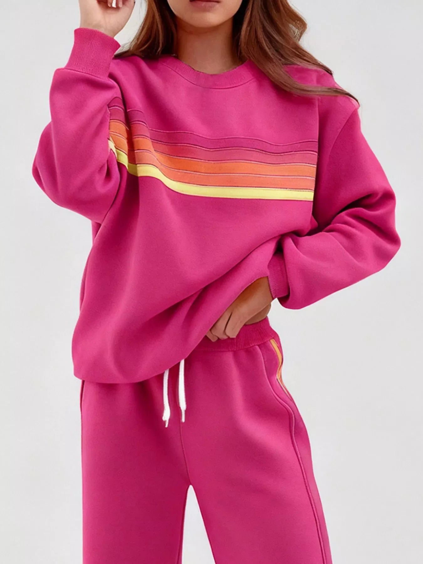 Gestreiftes Rundhals-Sweatshirt und Hose Set