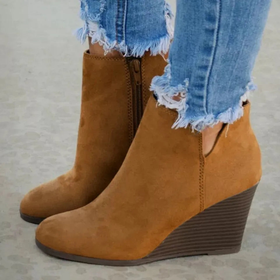 High-Heel-Stiefeletten mit seitlichem Reißverschluss