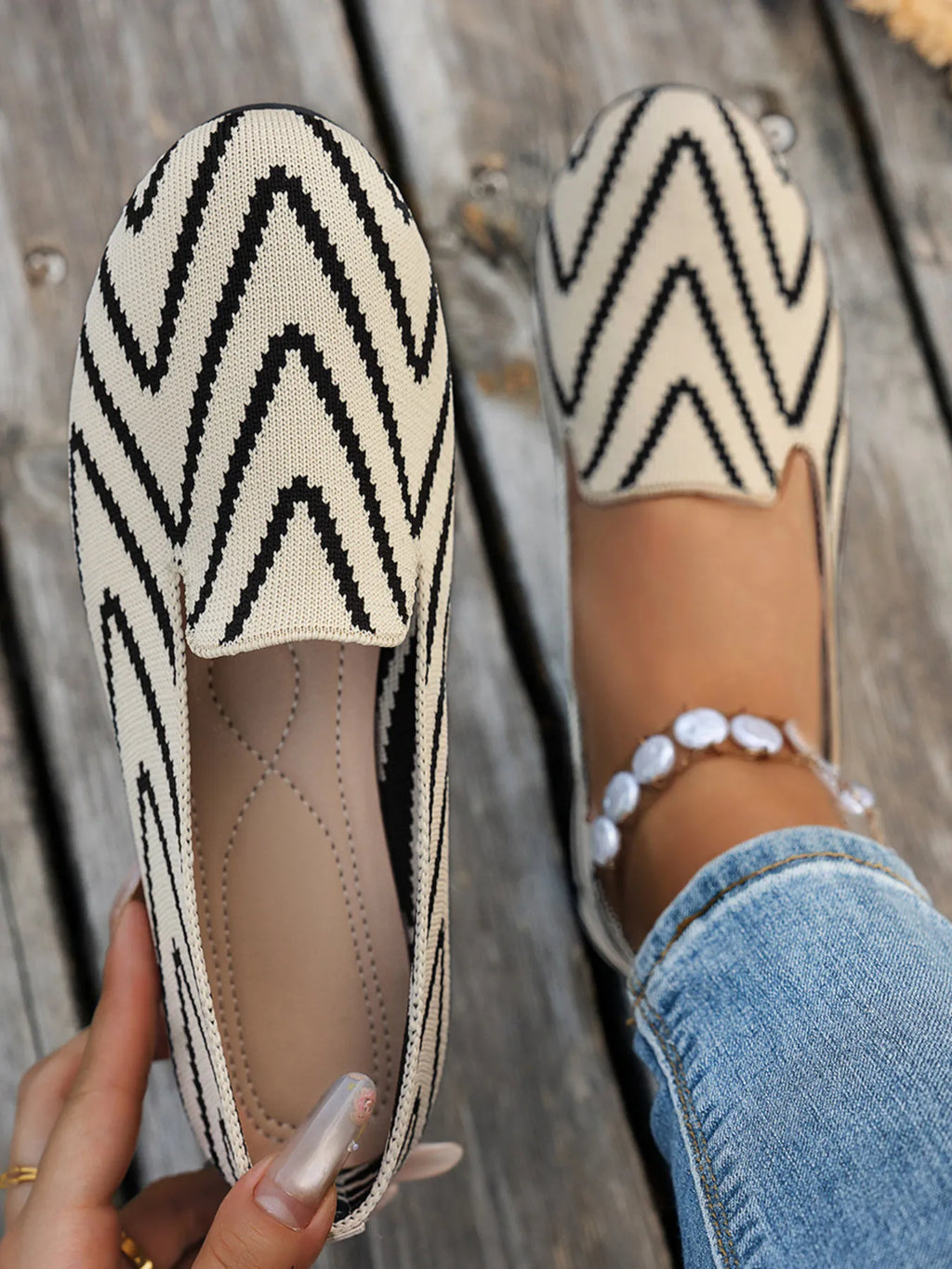 Chaussures plates à motif chevron