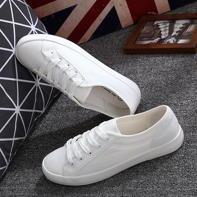 Chaussures en toile blanches Chaussures de sport tennis femme Chaussures plates Oxford femme Chaussures littéraires sauvages pour femme