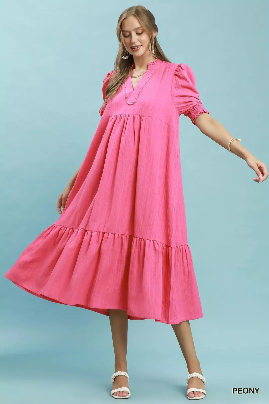 Umgee strukturiertes Midikleid mit Puffärmeln