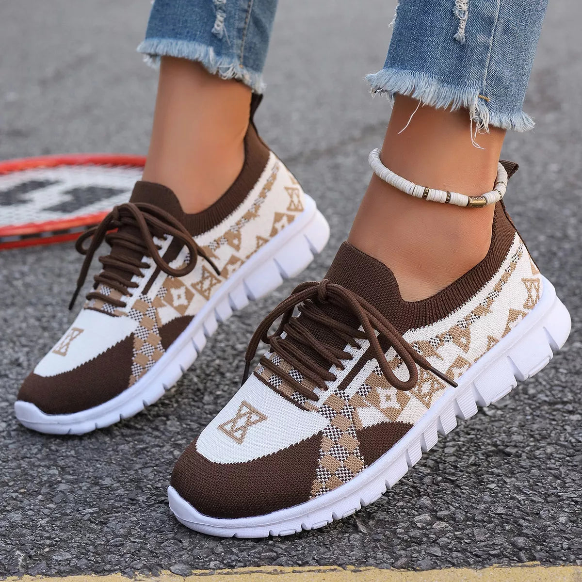 Atmungsaktive Mesh-Schnürsneaker