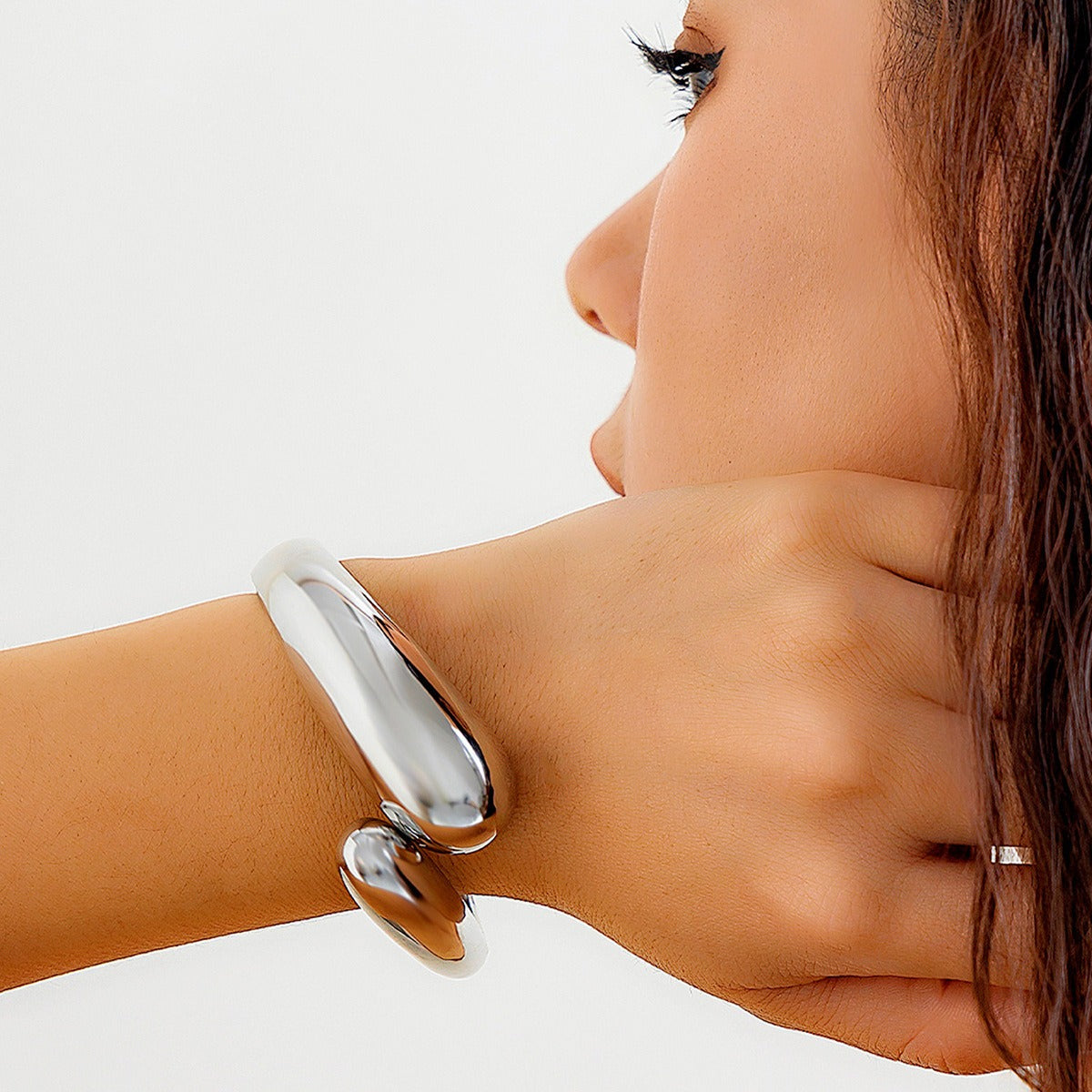Metall lichtempfindliche Oberfläche Wassertropfen Armband Feder Armband Armband für Frauen