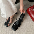Nouvelles pantoufles d'été pour femmes, mules à talons hauts, sandales, chaussures décontractées pour femmes, chaussures de gladiateur Zapatos De Mujer pour dames
