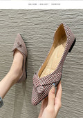 Internet-berühmte Einzelschuhe, flache Oma-Schuhe, spitze flache Damenschuhe, weich besohlte, flache Damenschuhe