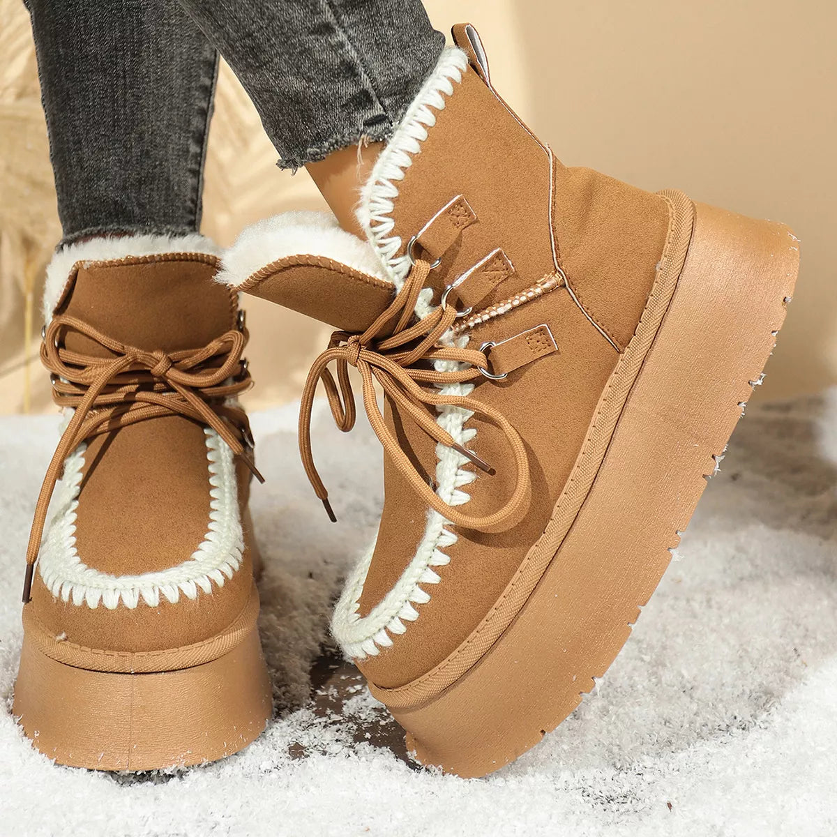 Bottes de neige compensées doublées sherpa