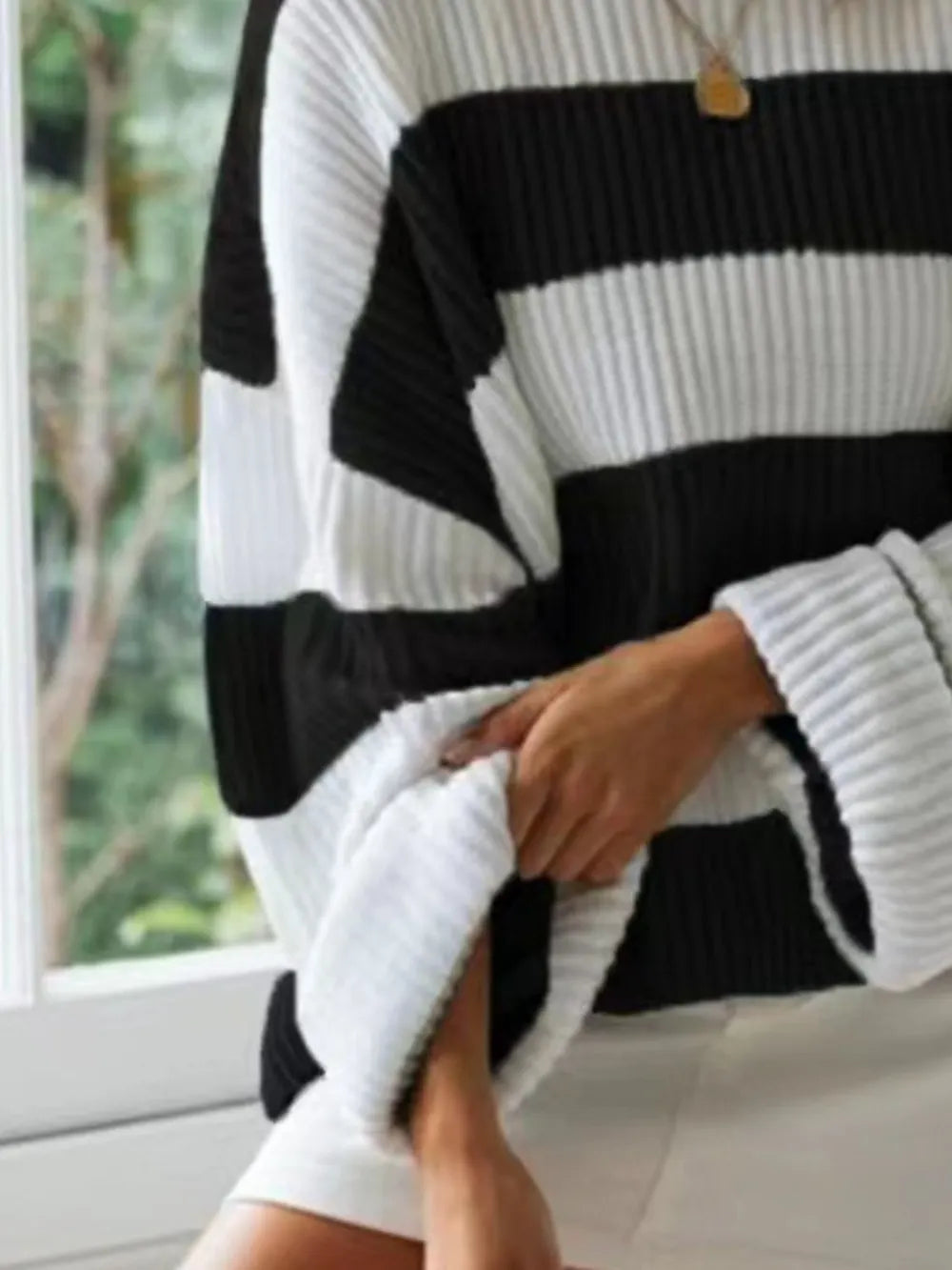 Pull à manches longues et col rond