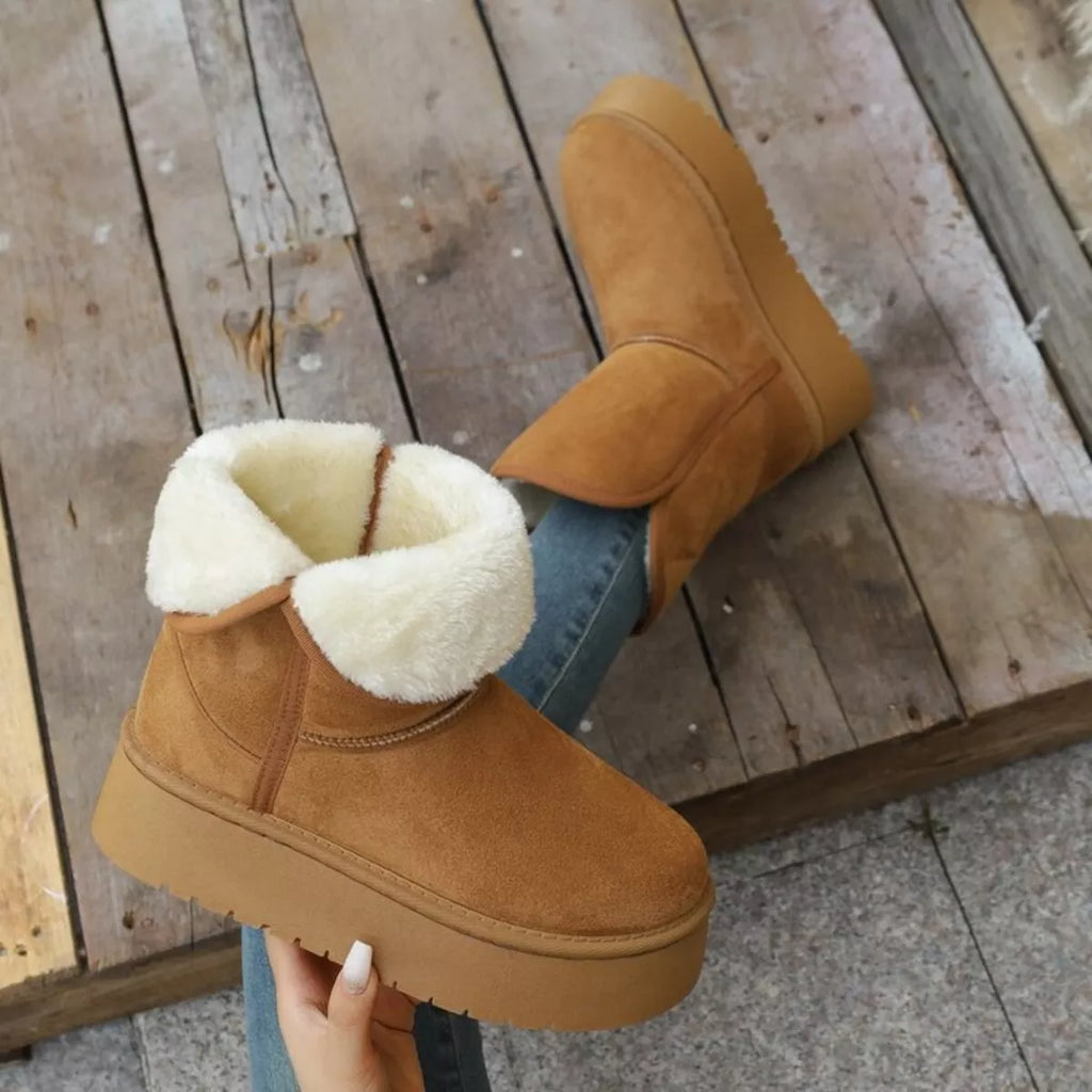 Plateau-Stiefeletten mit runder Kappe