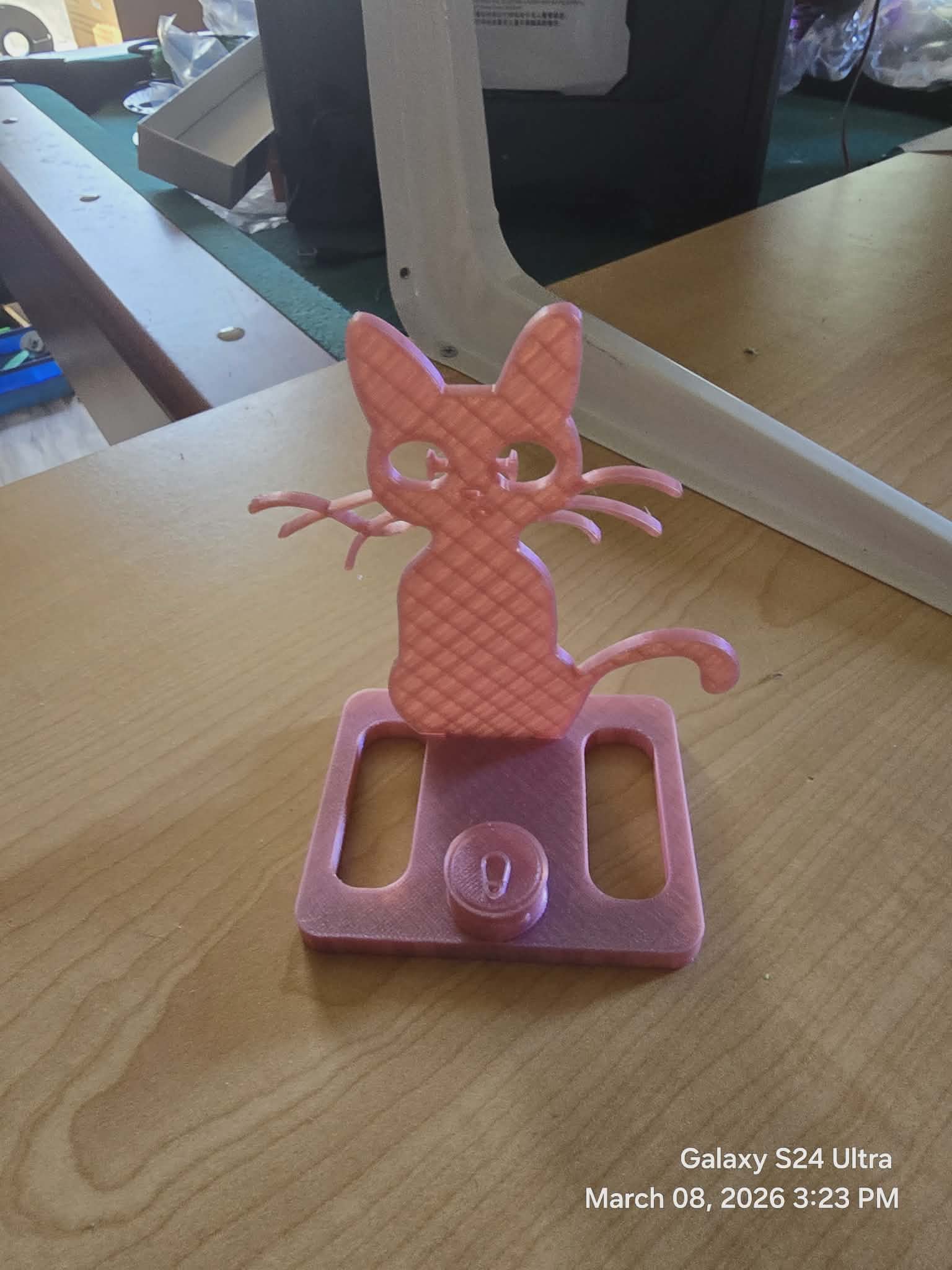 Cat Smartphone Holder