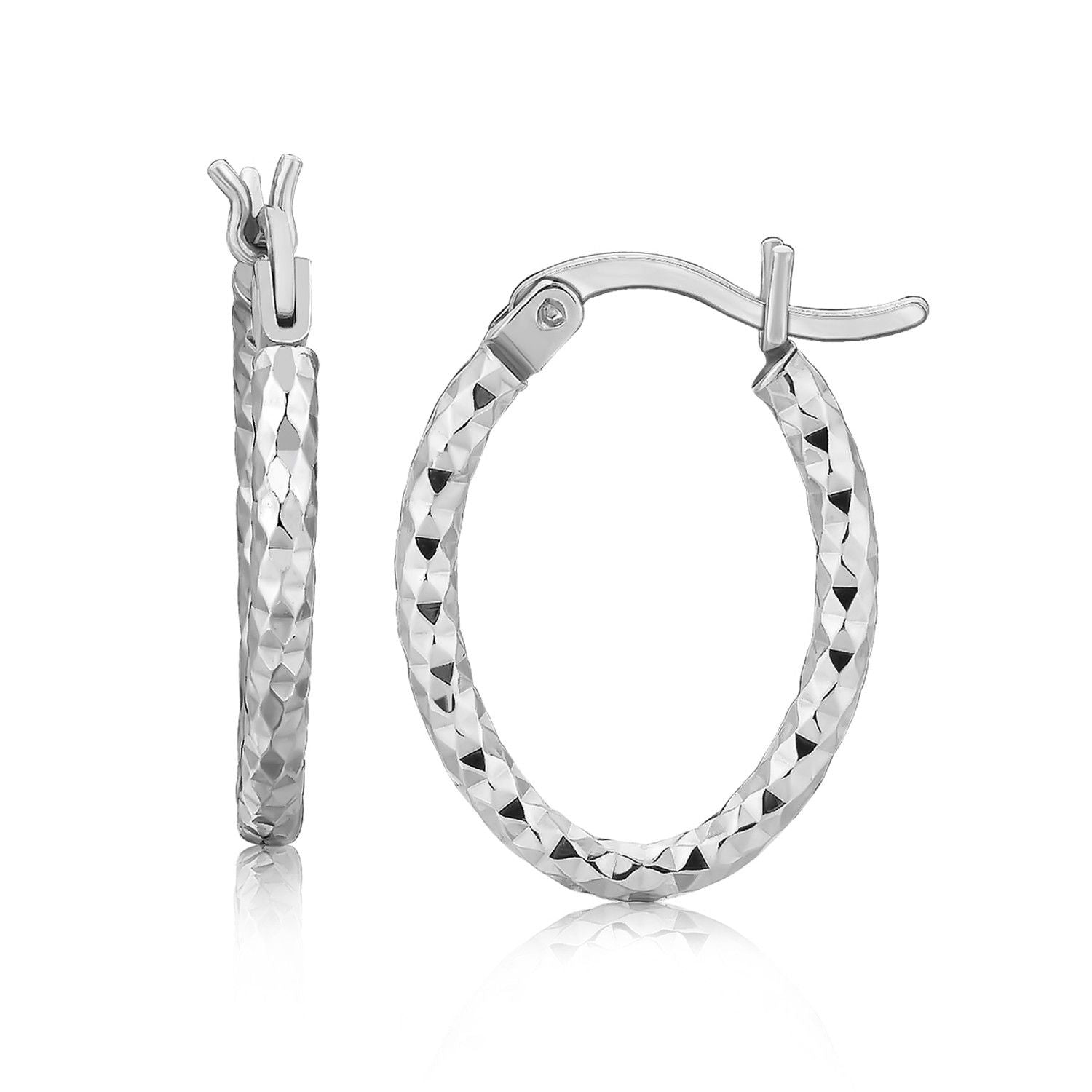 Ohrringe aus Sterlingsilber, rhodiniert, kleine ovale Creolen, diamantgeschliffen, texturiert (2 x 10 mm)