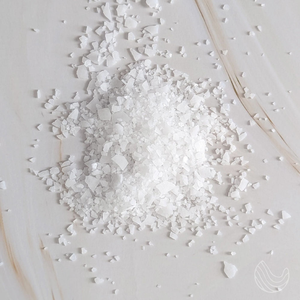 Flocons de magnésium de la Mer Morte purs pour un bain relaxant – Bain de pieds ressourçant de 400 g – Infusé d'huiles de bergamote et de pamplemousse pour une relaxation profonde, un soulagement musculaire et une hydratation de la peau