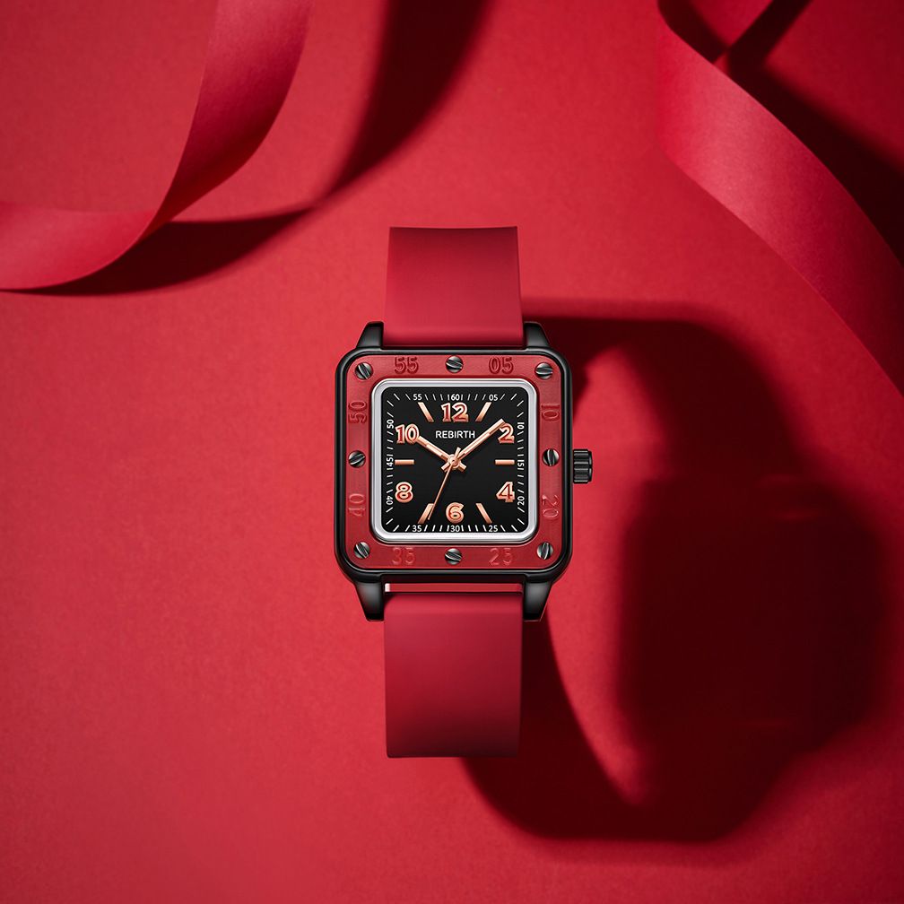 Damenuhr Neue quadratische Armbanduhr Einfache Mode Quarzuhr