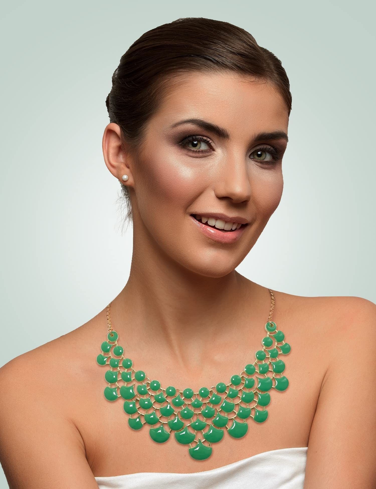 Jane Stone Modeaussage Collier Halskette Vintage Durchbrochenes Lätzchen Kostüm Schmuck