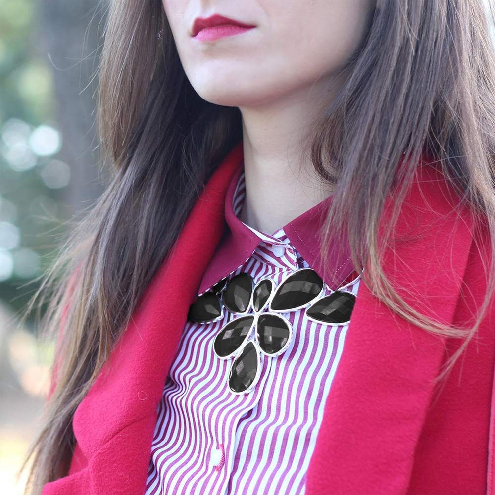Jane Stone Modeaussage Collier Halskette Vintage Durchbrochenes Lätzchen Kostüm Schmuck