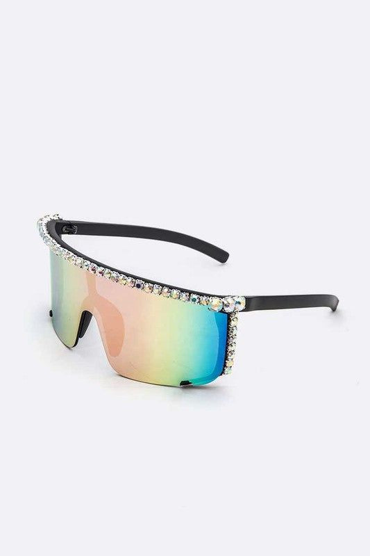 Strassschild-inspirierte Statement-Sonnenbrille