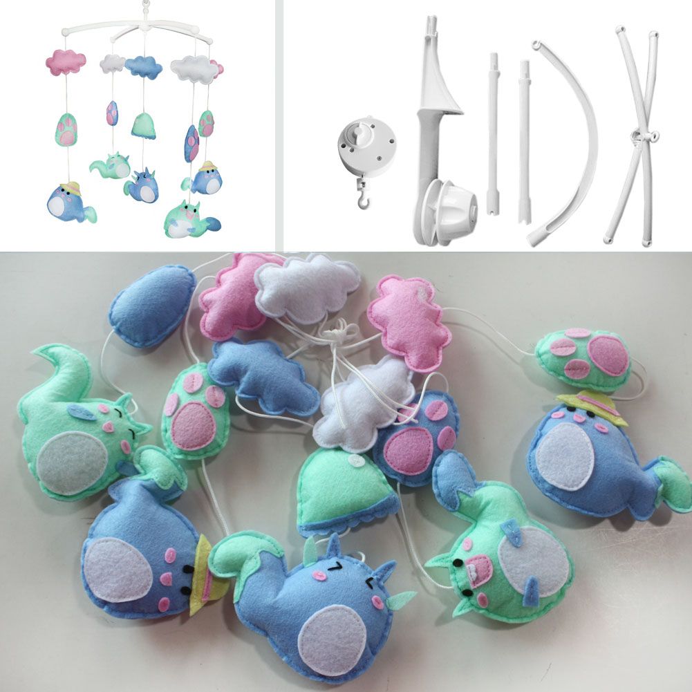 Joli mobile musical bleu-vert fait main pour bébé avec écureuil, jouet suspendu pour lit de bébé, pour garçons et filles