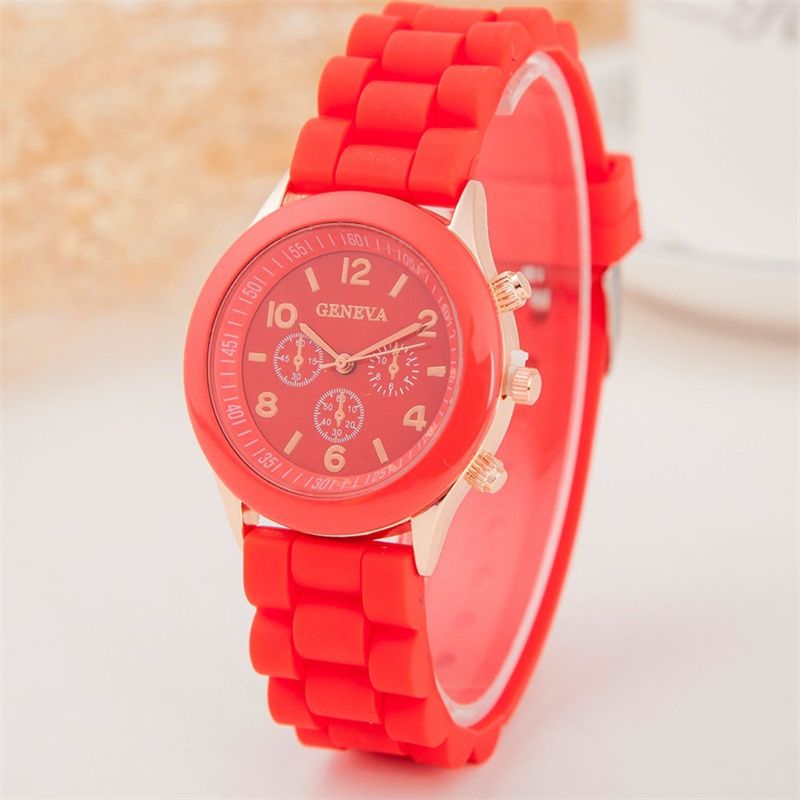 Luxuriöse Mode-Damenuhren Ultraleichte Quarzuhr Damenuhr Rotes Silikon-Armband relogio feminino