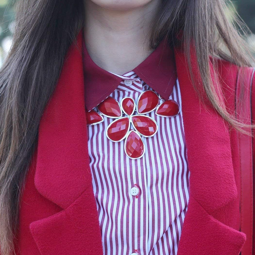 Jane Stone Modeaussage Collier Halskette Vintage Durchbrochenes Lätzchen Kostüm Schmuck