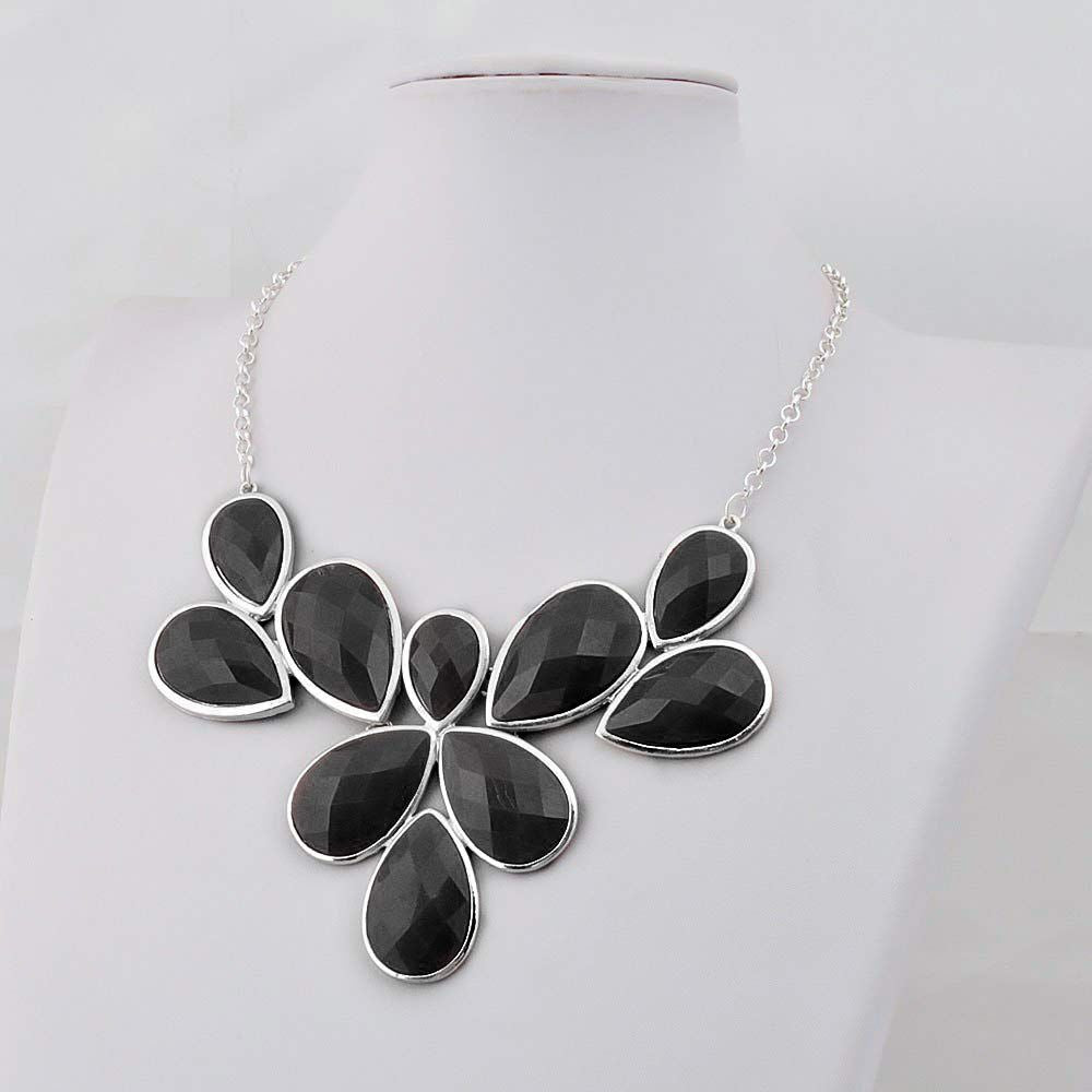 Jane Stone Modeaussage Collier Halskette Vintage Durchbrochenes Lätzchen Kostüm Schmuck