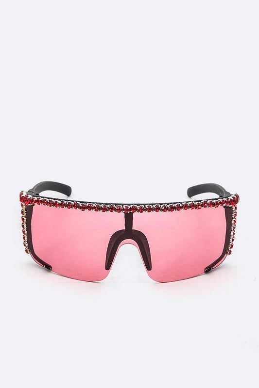 Strassschild-inspirierte Statement-Sonnenbrille