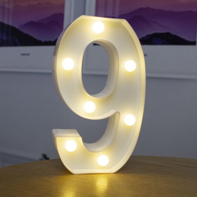 Lettres Lumineuses LED Alphabet Numéro Décoration Lampe à Pile Veilleuse pour la Maison Mariage Anniversaire Fête de Noël