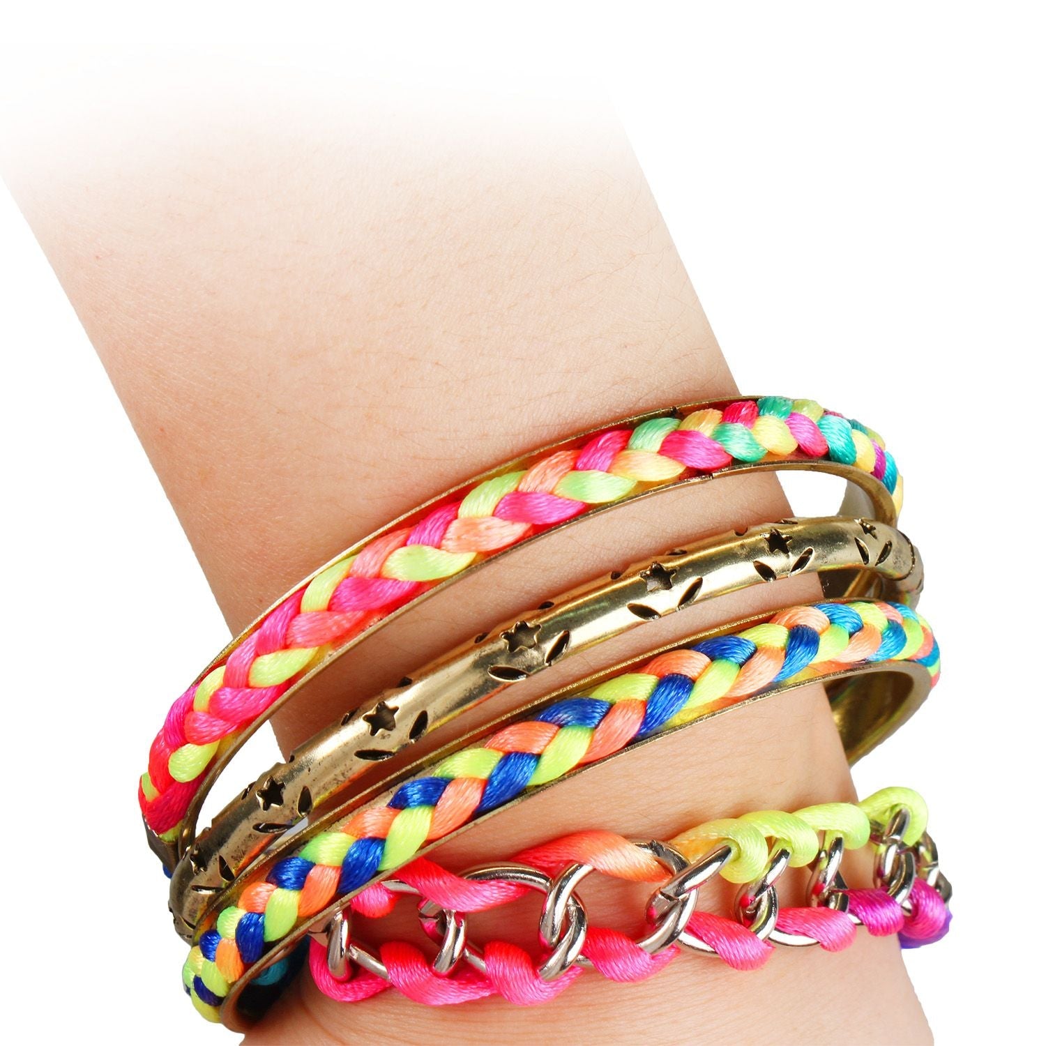 4er-Set bunter gewebter Armbänder aus poliertem Gold