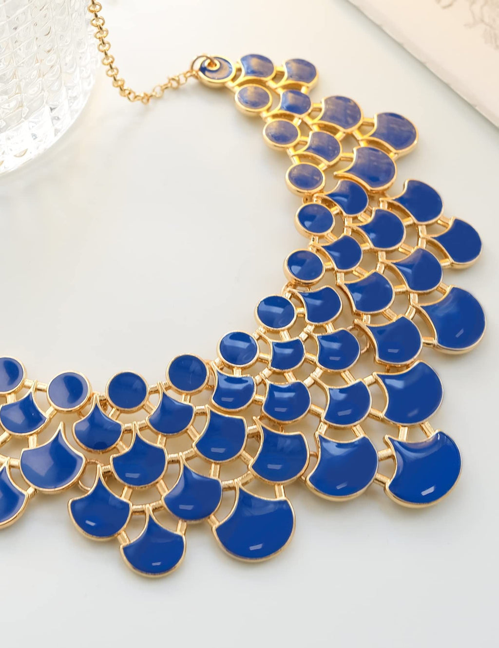 Jane Stone Modeaussage Collier Halskette Vintage Durchbrochenes Lätzchen Kostüm Schmuck