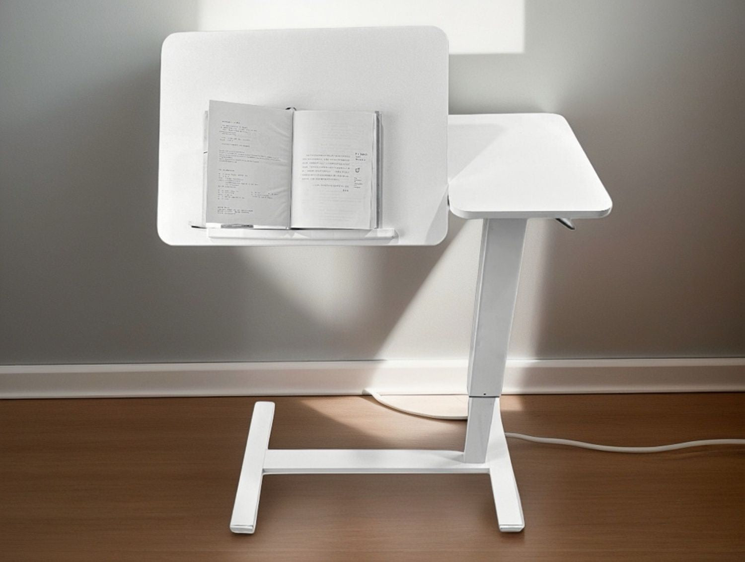 Beistelltisch für Laptops am Bett, mobiler, rollbarer Laptopständer, neigbarer Betttisch mit Rollen, höhenverstellbarer Laptoptisch für Bett, Sofa, Beistelltisch (WEISS)