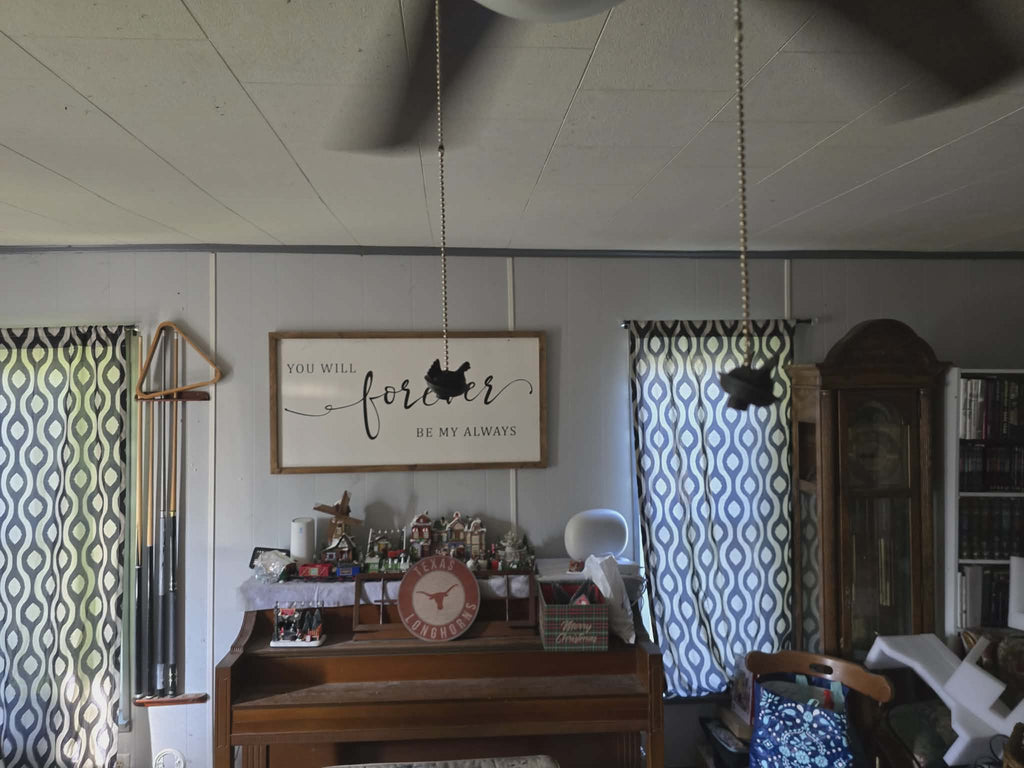 Poule dans un nid - Extrémités de chaînettes de ventilateur de plafond